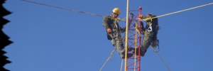 linemen at work